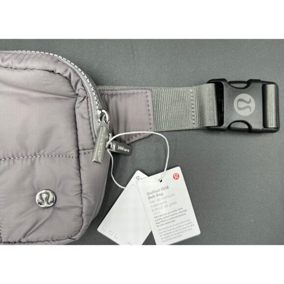 NWT-Lululemon Quilted Grid Belt Bag - 1.5L - Sage Gray - Picture 11 of 13